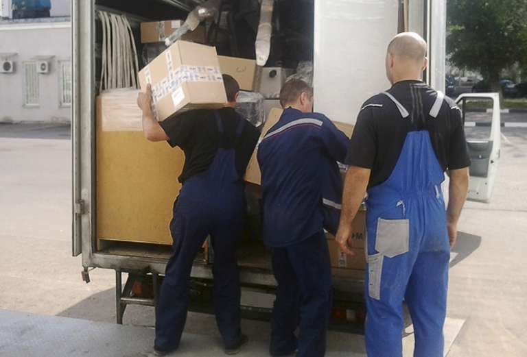 Заказ грузового автомобиля для перевозки мебели : домашние вещи из Кызыла в Назарово