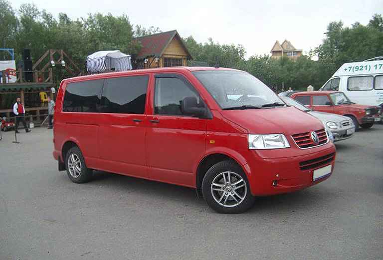 Заказать микроавтобус из Москва в деревня Суворово