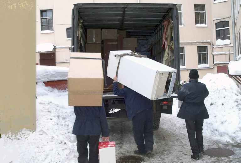 транспортировать Коробки стоимость догрузом из Кропоткина в Сургут